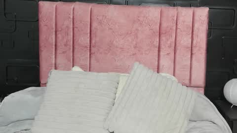 Cristal online show from 12-20-25, 03:35