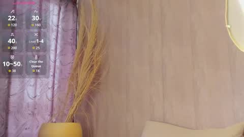 C H L O E  online show from 01-13-26, 01:16