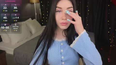 Chloe online show from 02-23-26, 12:09