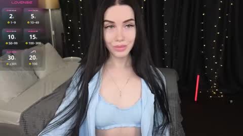 Chloe online show from 03-02-26, 12:13