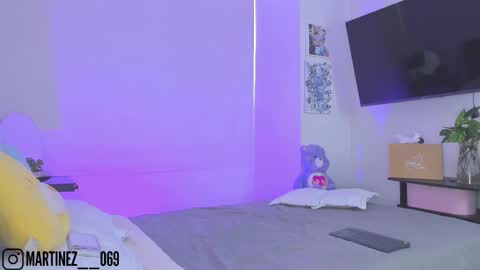 Snapshot of chloe__daviss chatting on 01-17-26, 08:12 CHLOE online show from 01-17-26, 08:12