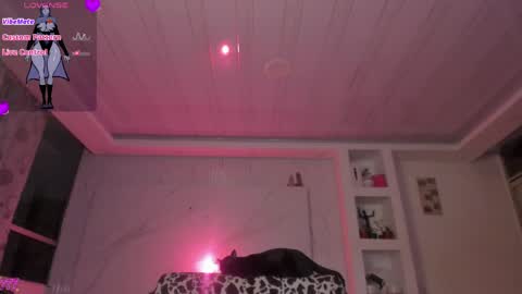 chloe_cooperr online show from 04-03-26, 11:36