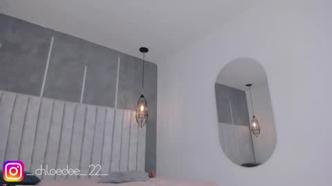 Chloe online show from 01-31-25, 02:07