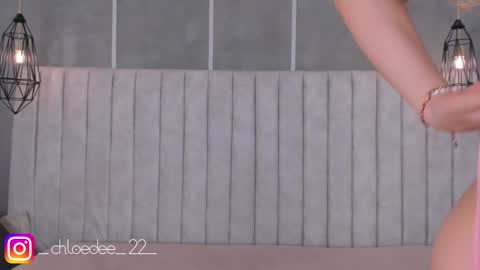 Chloe online show from 03-09-25, 12:31