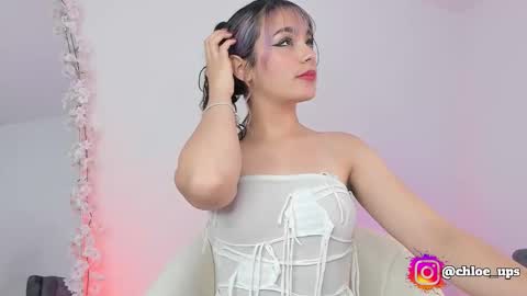 Chloe  online show from 02-08-26, 05:33