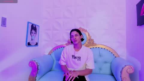 Snapshot of chloe_foxx6 chatting on 11-21-25, 09:57 chloe online show from 11-21-25, 09:57