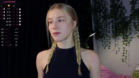 Arianaa Mourrr online show from 12-10-24, 02:16