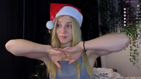 Arianaa Mourrr online show from 12-21-24, 02:30