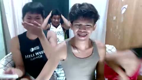 Snapshot of chloe_harlot chatting on 11-17-25, 03:29 chloe and harlot online show from 11-17-25, 03:29