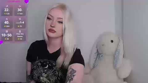 Chloe Levine online show from 09-20-25, 01:28