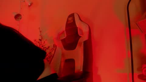 CLOE  online show from 02-14-26, 03:03