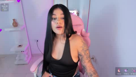 chloe_t2 online show from 03-22-26, 12:03