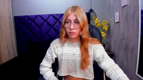 Snapshot of chloecampbell03 chatting on 10-21-25, 12:50 chloecampbell03 online show from 10-21-25, 12:50
