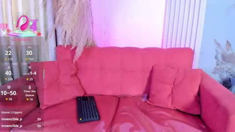 chloegils online show from 12-13-25, 07:53