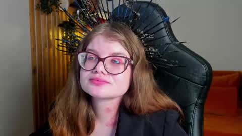 ChloeHalses online show from 02-22-26, 06:39