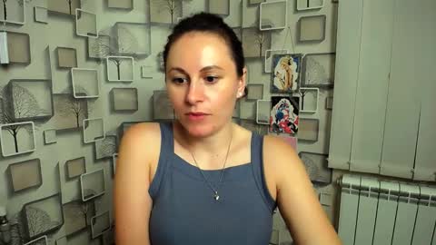 Snapshot of chloejill_ chatting on 10-08-25, 02:58 Chloe online show from 10-08-25, 02:58