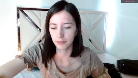 Chloe online show from 02-13-25, 01:15