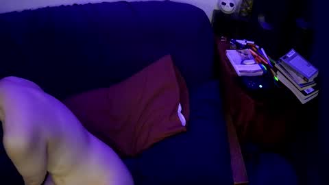 Chloekissxo online show from 09-24-25, 01:53