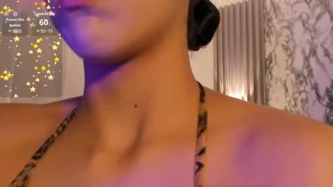 Snapshot of chloemasonn chatting on 10-10-25, 11:20 chloemasonn online show from 10-10-25, 11:20