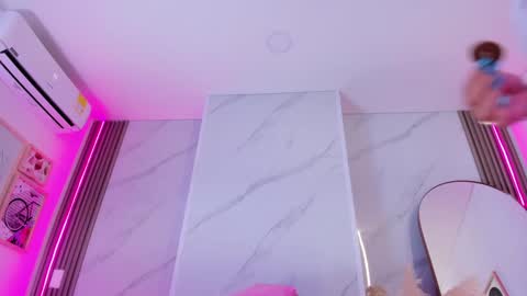 Snapshot of chlooee_ chatting on 02-02-25, 06:10 Chlooe online show from 02-02-25, 06:10