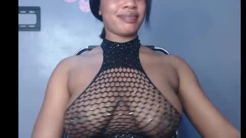 Snapshot of choco_chocox chatting on 01-29-25, 01:38 ESTHER online show from 01-29-25, 01:38