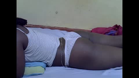 chocolate_baby3 online show from 12-05-25, 07:32