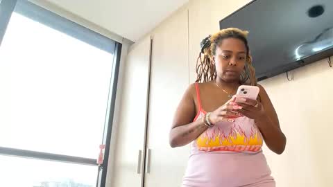 ChocolateCakeQueen online show from 02-13-25, 07:10