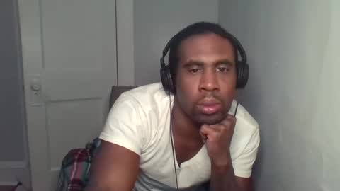 chocolatedolla online show from 02-23-25, 02:51