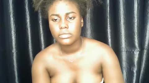 chocoslut22 online show from 11-11-25, 07:03