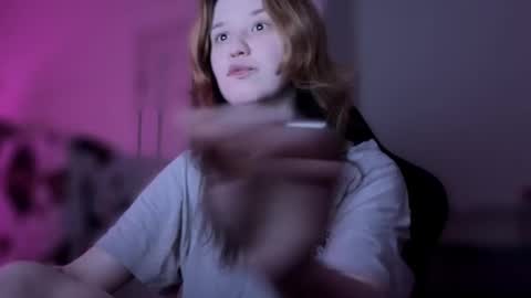 Lissa online show from 11-21-25, 02:32