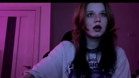 Lissa online show from 11-26-25, 10:11