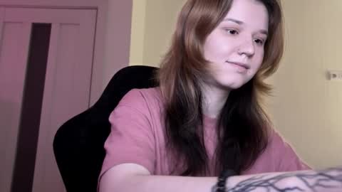 Lissa online show from 12-05-25, 04:58