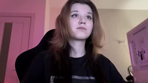 Lissa online show from 02-28-26, 03:51