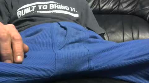 chris526520 online show from 11-20-25, 01:55