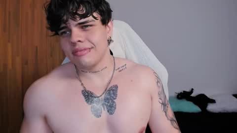 Chris Cooper Independent model online show from 02-09-25, 05:50