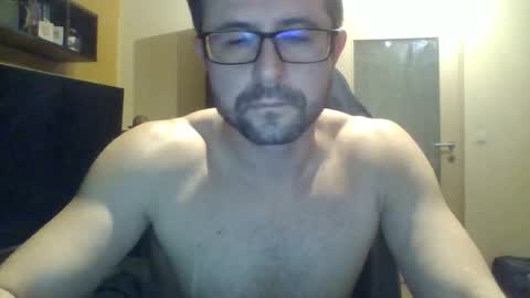 Snapshot of chris_cum4u chatting on 12-26-24, 06:33 chris_cum4u online show from 12-26-24, 06:33