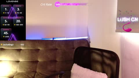 Snapshot of chris_magnum_ chatting on 12-19-24, 07:07 cris         Twitter magnum101010 insta magnumc20 online show from 12-19-24, 07:07