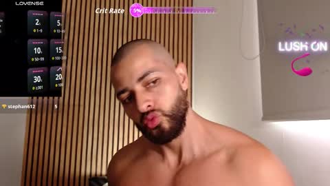 Snapshot of chris_magnum_ chatting on 09-11-25, 05:35 cris         Twitter magnum101010 insta magnumc20 online show from 09-11-25, 05:35