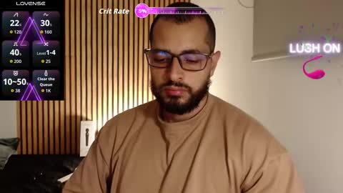 Snapshot of chris_magnum_ chatting on 10-07-25, 12:30 cris         Twitter magnum101010 insta magnumc20 online show from 10-07-25, 12:30