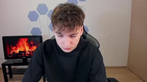 Chris Tyson online show from 01-05-25, 04:04