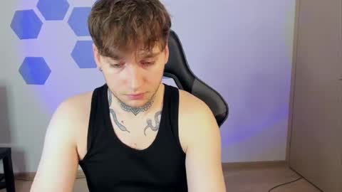 Chris Tyson online show from 02-04-25, 08:38