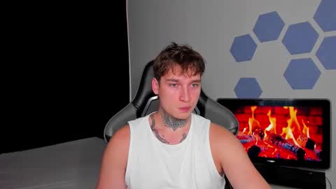 Chris Tyson online show from 09-18-25, 02:02