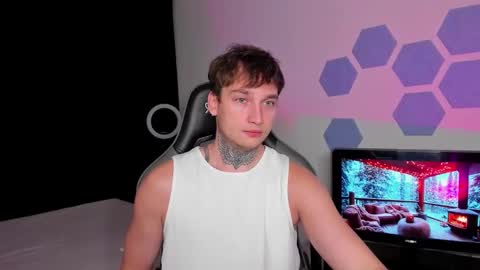 Chris Tyson online show from 10-05-25, 09:45