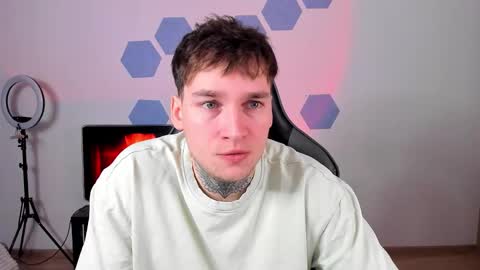 Chris Tyson online show from 12-17-25, 08:53