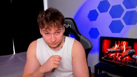 Chris Tyson online show from 03-12-26, 08:20