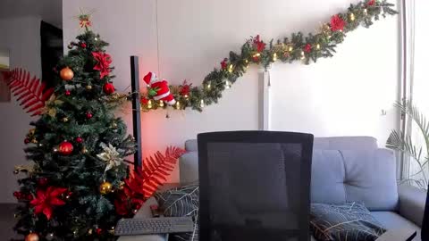 Snapshot of chrisandrew_ chatting on 12-18-24, 07:08 Im Chirs IM MODEL INDEPENDT online show from 12-18-24, 07:08