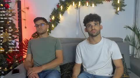 Snapshot of chrisandrew_ chatting on 12-31-24, 03:01 Im Chirs IM MODEL INDEPENDT online show from 12-31-24, 03:01
