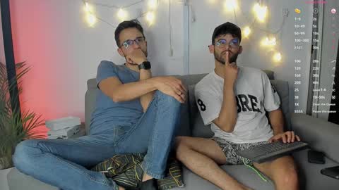 Snapshot of chrisandrew_ chatting on 01-09-25, 03:15 Im Chirs IM MODEL INDEPENDT online show from 01-09-25, 03:15