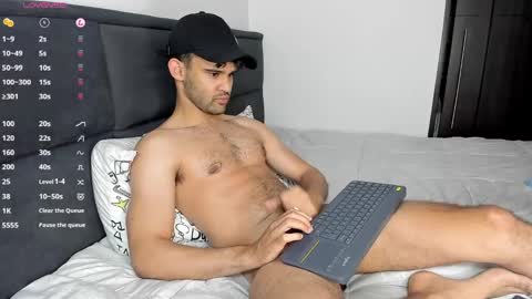 Snapshot of chrisandrew_ chatting on 01-13-25, 11:17 Im Chirs IM MODEL INDEPENDT online show from 01-13-25, 11:17