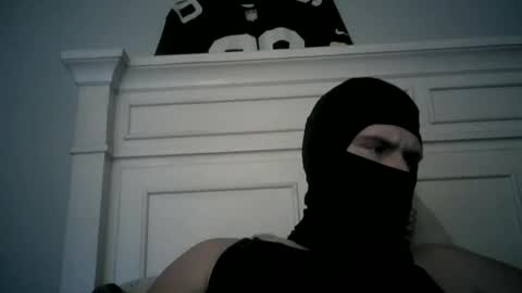 Snapshot of chriscott22 chatting on 11-15-25, 07:49 chriscott22 online show from 11-15-25, 07:49